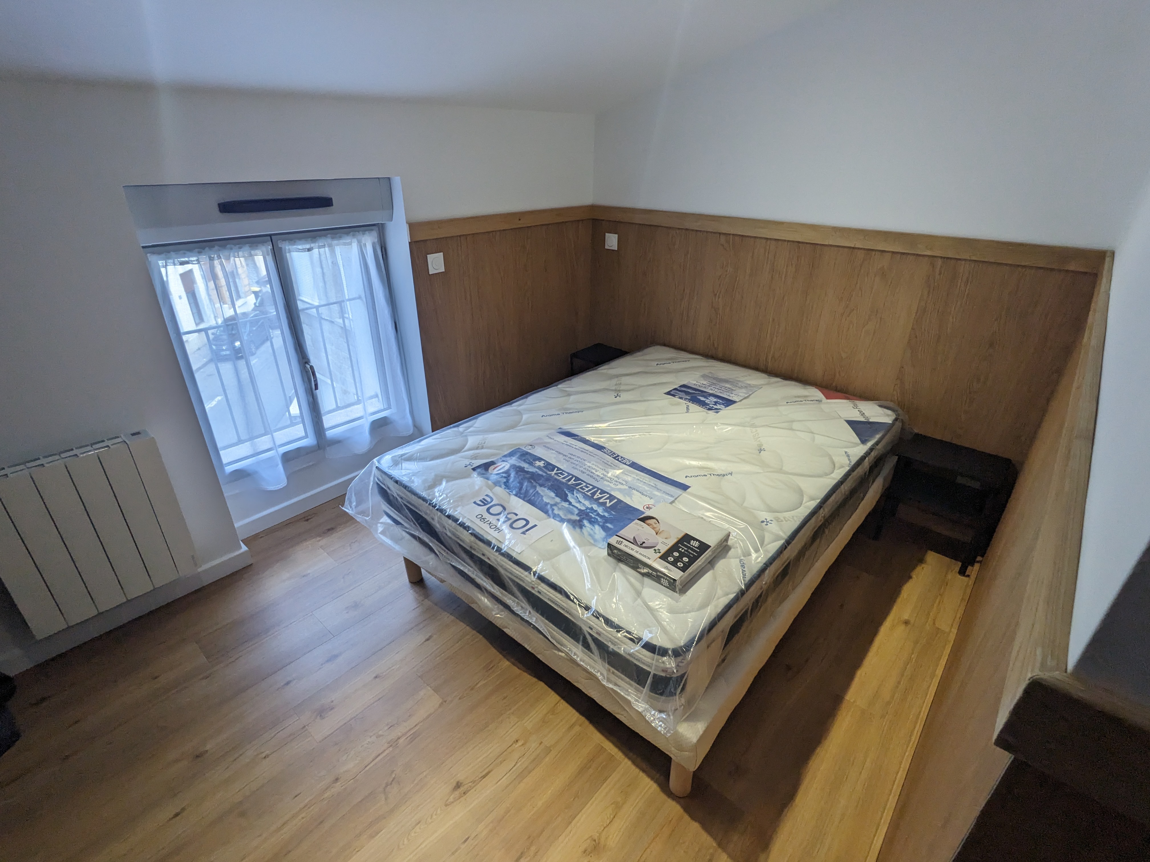 `Photo d'un studio dans la résidence étudiante Arcole à Saint-Étienne`